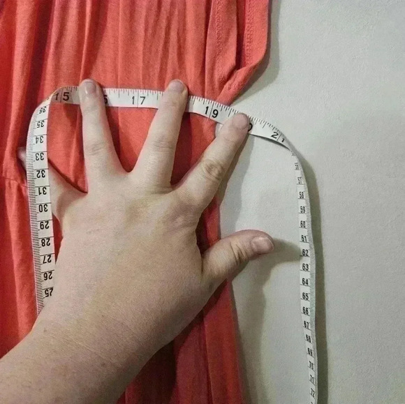 Currants pink lightweight midi dress! - Picture 4 of 5